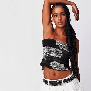 Free People Poppy Tube Blouse Top Strapless Floral Smocked Ruffle size M